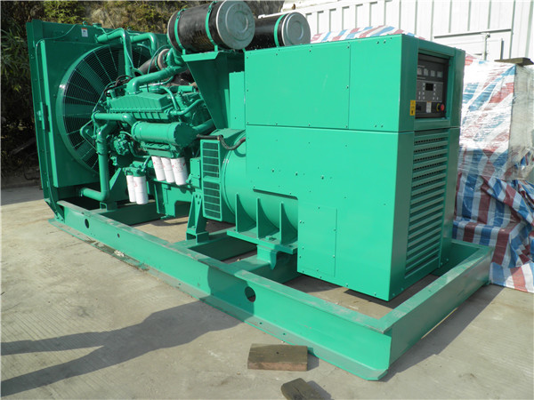 洛龙发电机租赁-厂家给大家介绍发电机失磁现象