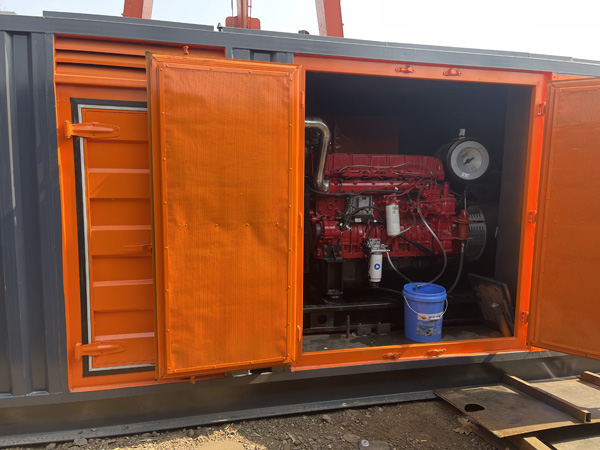 洛龙哪些因素会影响 200KW 柴油发电机的燃油消耗率？
