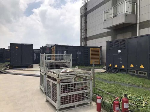 洛龙除了定期检查，还有哪些方法可以及时发现接触式转速表探头的磨损？