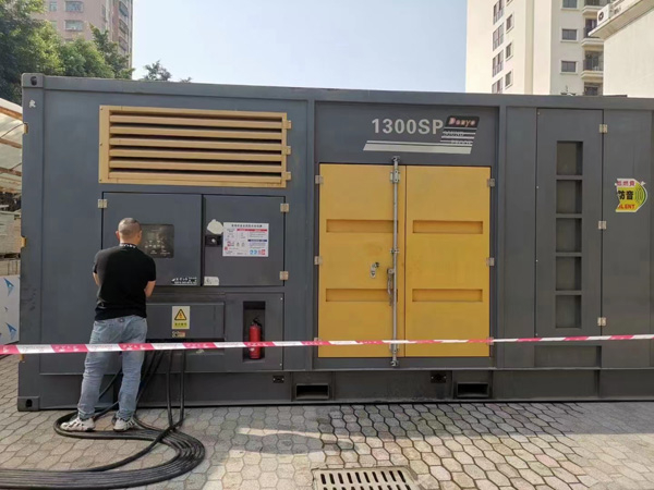 洛龙延长空气滤清器使用寿命的注意事项