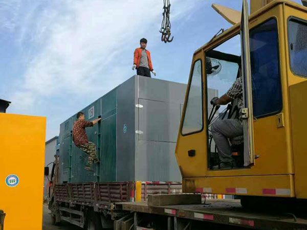 洛龙如何判断水冷式机油散热器密封件是否需要更换?